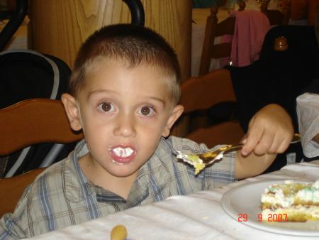 mon petit cousin raphael .stilé non